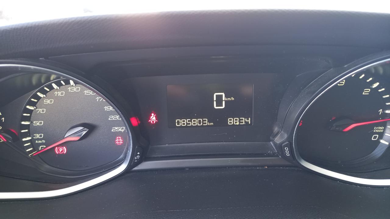 Peugeot 308 BlueHDi 100 S&S SW Style