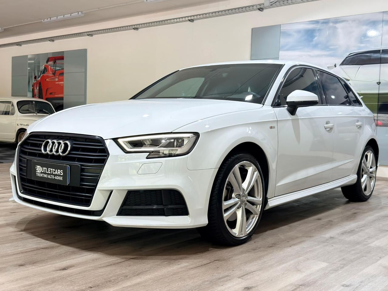 AUDI A3 SPB 35 2.0TDI 150cv S-LINE S-TRONIC