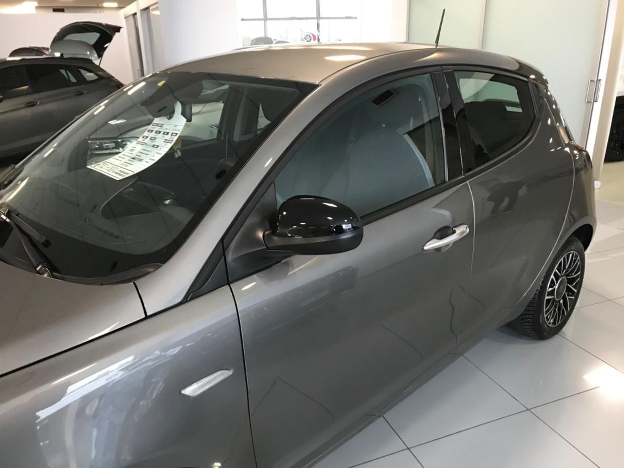 Lancia Ypsilon 1.2 69 CV 5 porte GPL Ecochic