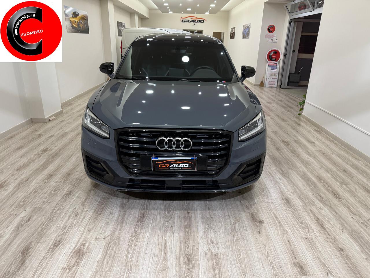 Audi Q2 35 TDI quattro S tronic Blak Edition Tetto Sky Open