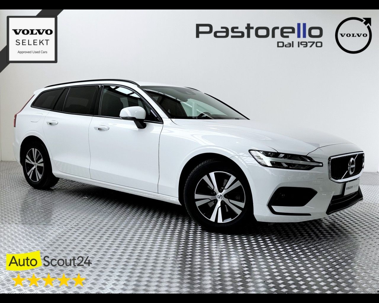 VOLVO V60 (2018--->) V60 D3 Geartronic Momentum Business