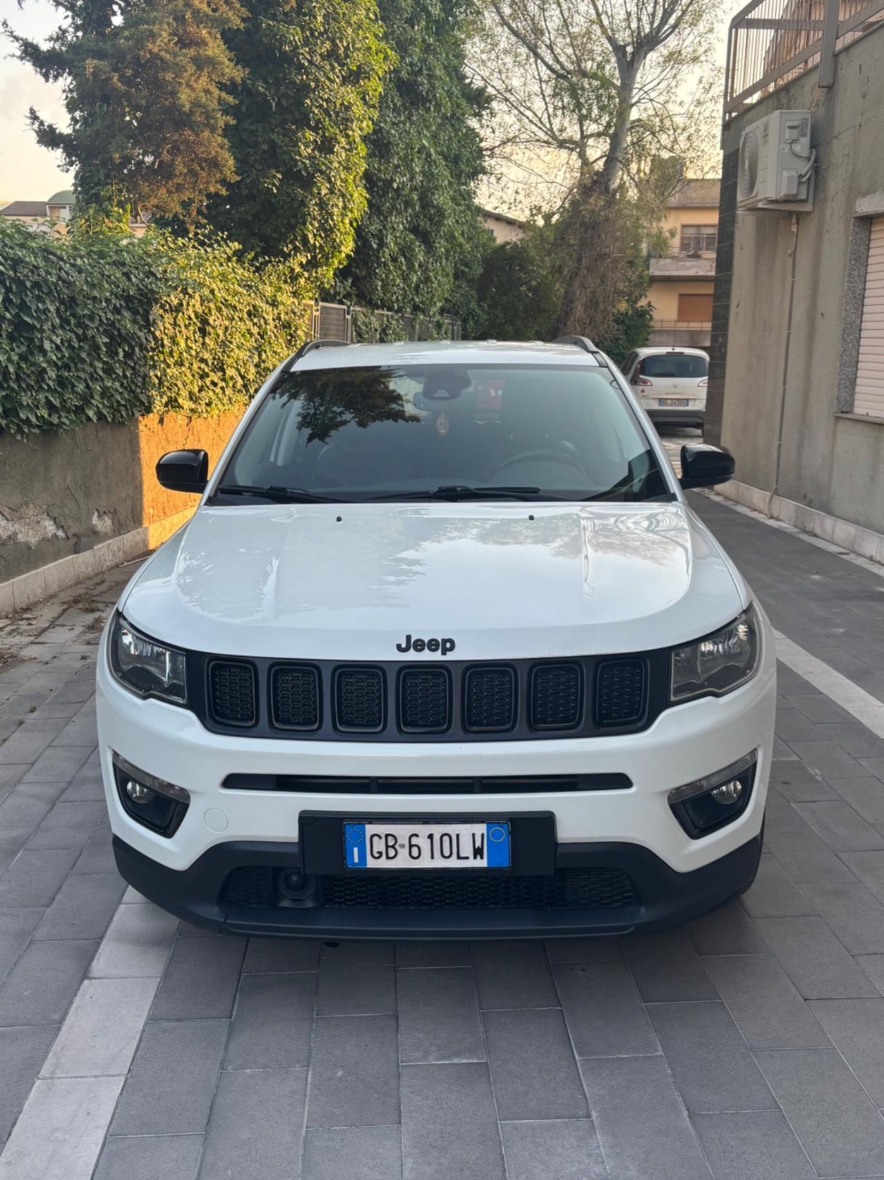 Jeep Compass 1.6 M-Jet Night Eagle 4X2