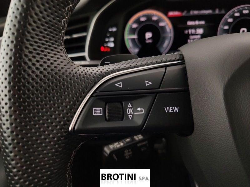 Audi Q8 55 TFSI e quattro tiptronic S-Line Sport