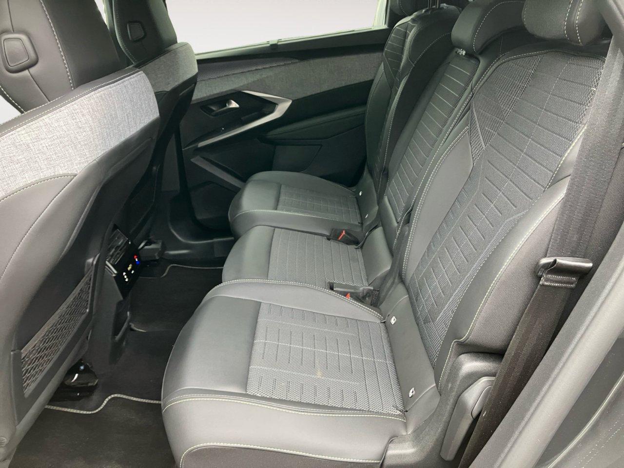 Peugeot 5008 5008 1.2 hybrid GT 145cv 7p.ti e-dcs6