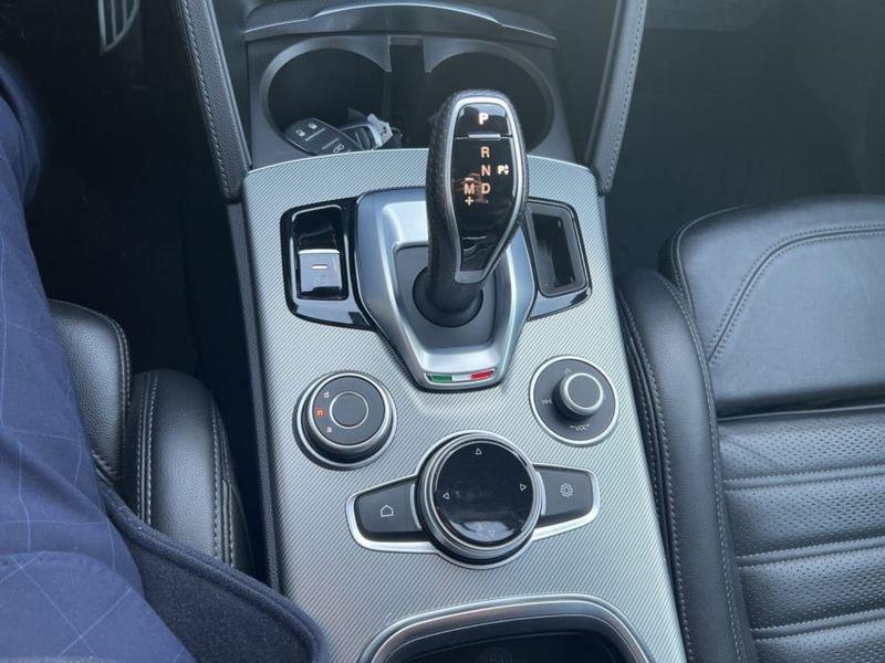 Alfa Romeo Stelvio 2.2 T VELOCE FIRST EDITION Q4 210CV AUTO