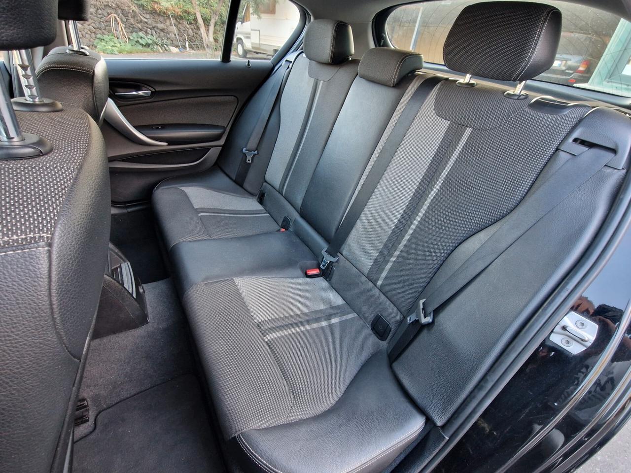 Bmw 116 116d 5p. Urban