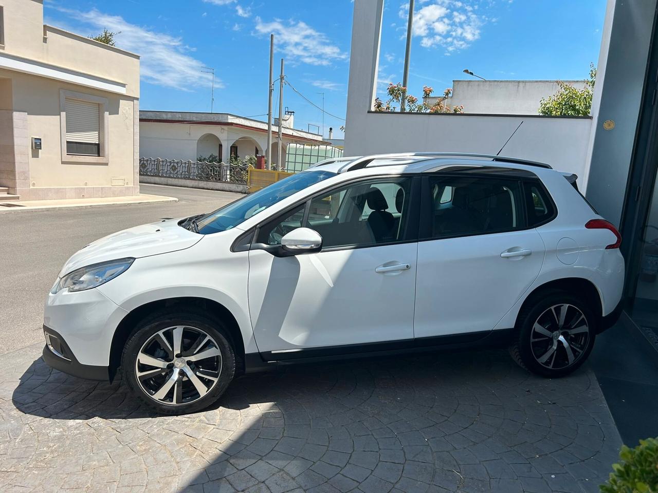 Peugeot 2008 1.6 HDI 100Cv ALLURE Km120.000-2016