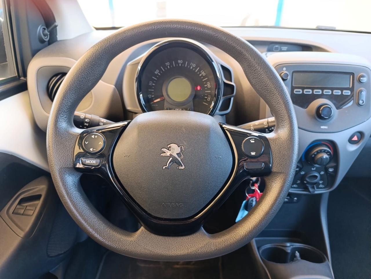 Peugeot 108 1.0 cc 70 CV 5 porte 2020
