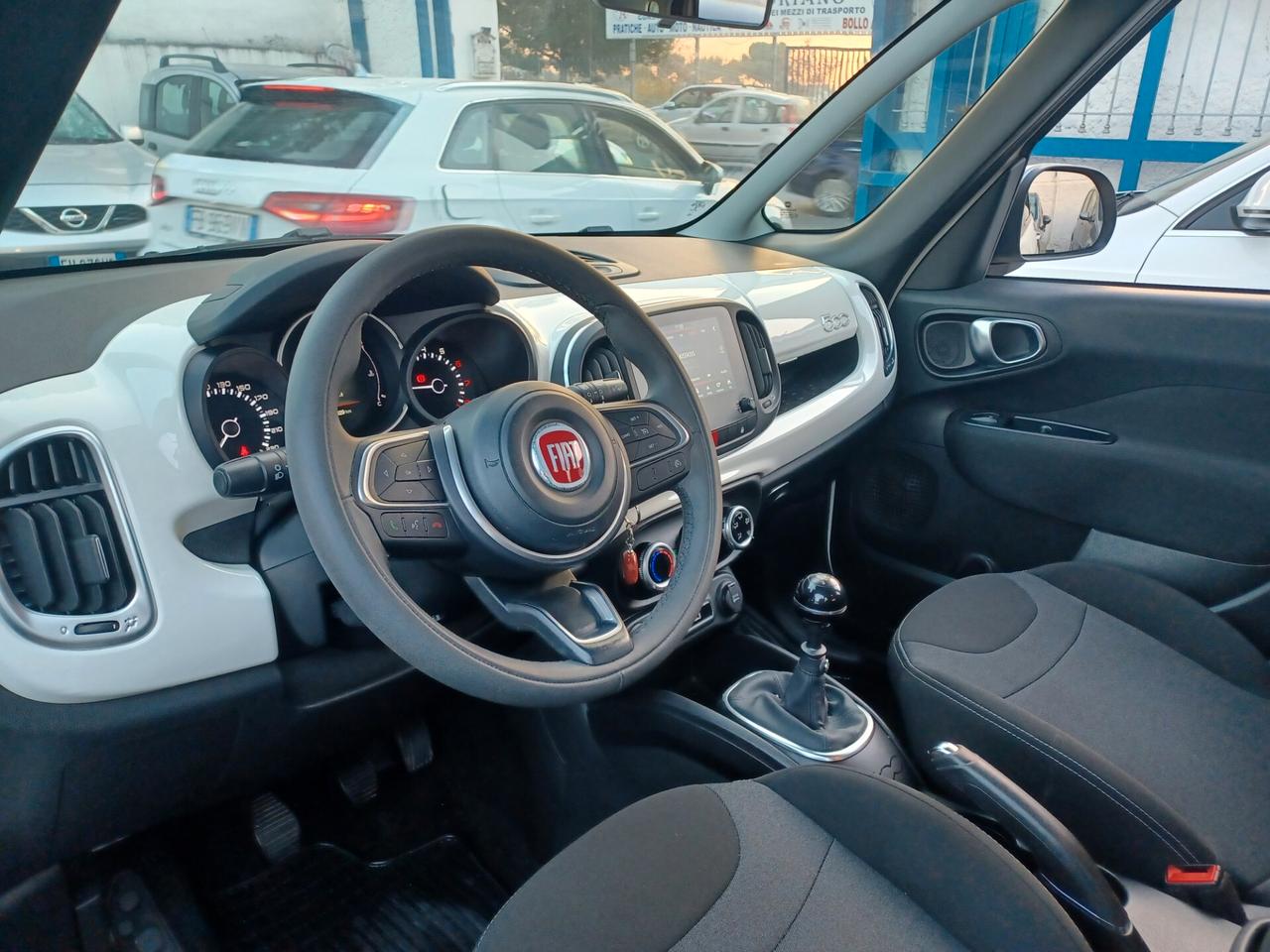 Fiat 500L 1.4 95 CV Lounge SOLO 49000 KM!!!