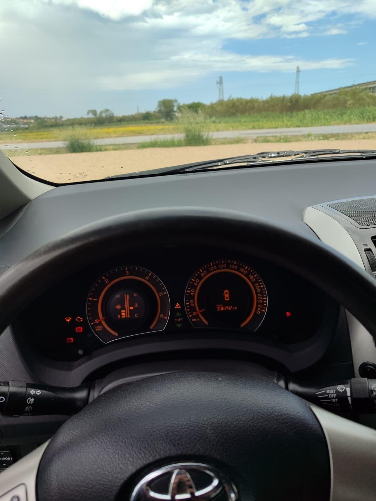 Toyota Auris 2.0 D-4D 3 porte Sol