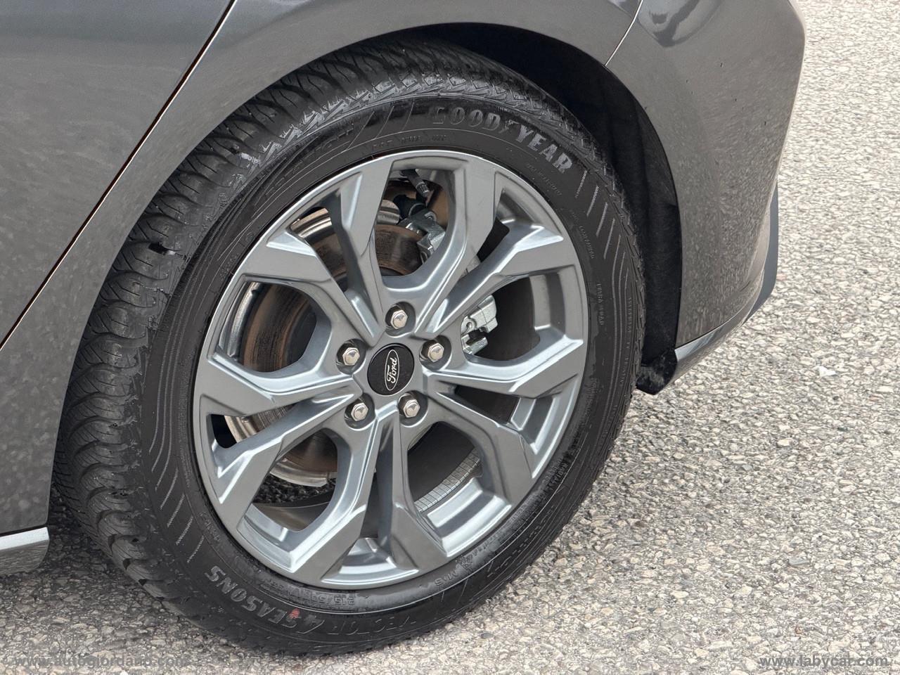 FORD Focus 1.0 EcoBoost Hybr.125 5p.ST LINE SYNC 4 NAVIGATION TOUCH 13.2