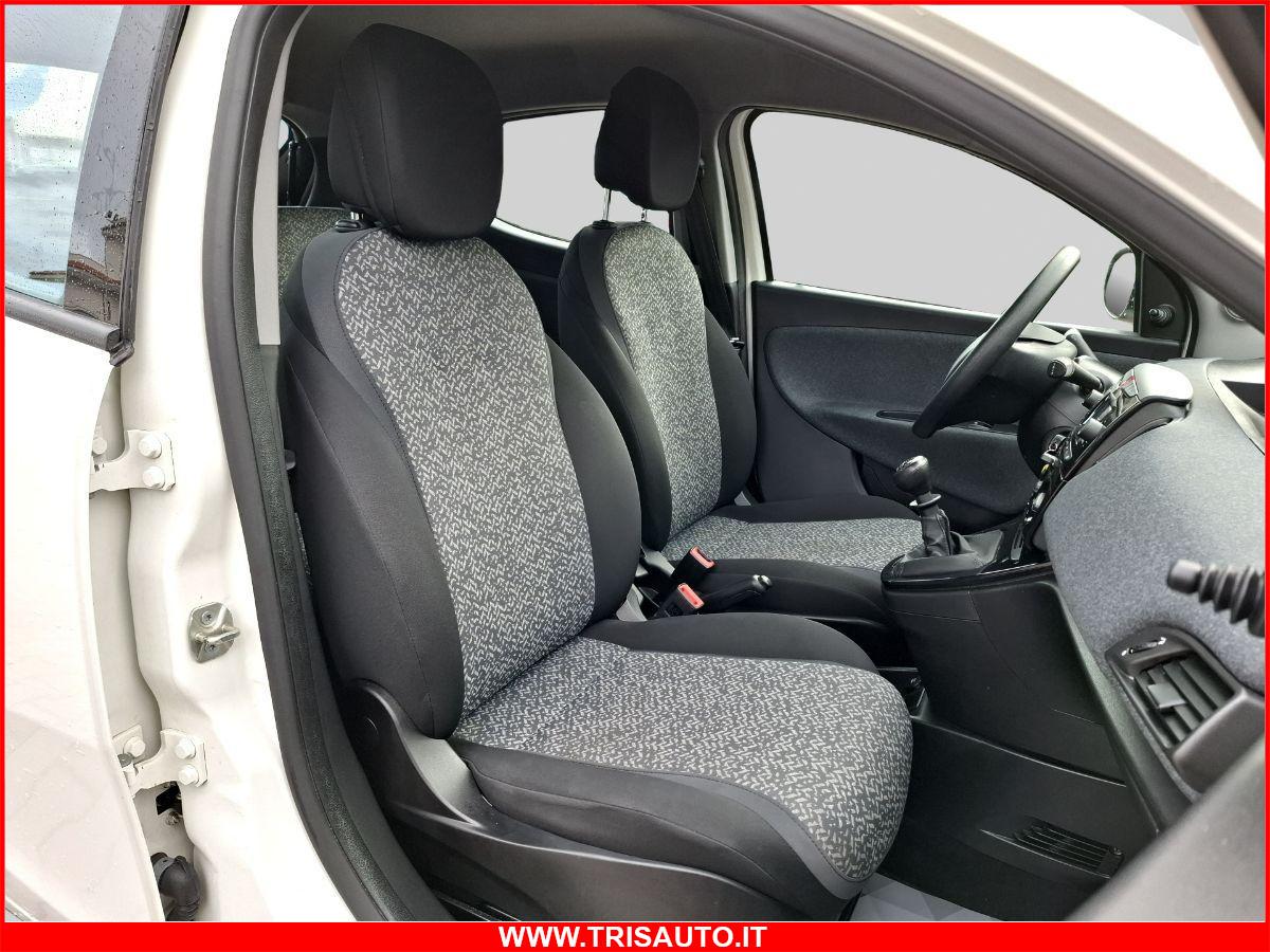 LANCIA Ypsilon 1.0 Hybrid Silver NEOPATENTATI