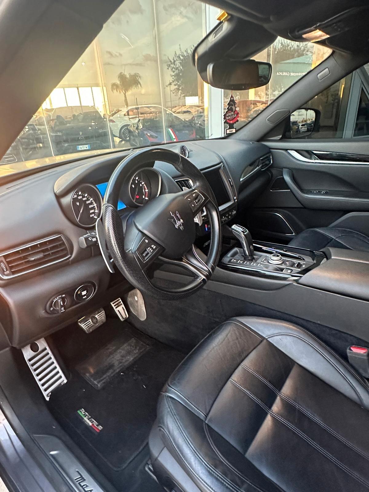 Maserati Levante V6 AWD Gransport