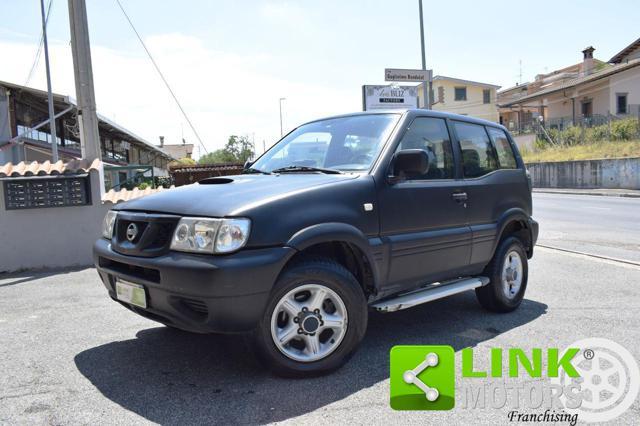 NISSAN Terrano II 2.4i 12V cat 3 porte Luxury