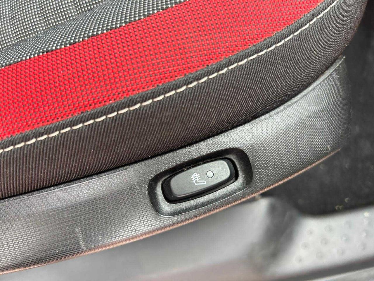 RENAULT TWINGO LIMITED 2017 FULL OPTIONAL