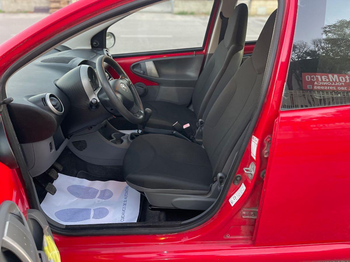 TOYOTA - Aygo - 12V VVT-i 5 porte Sol