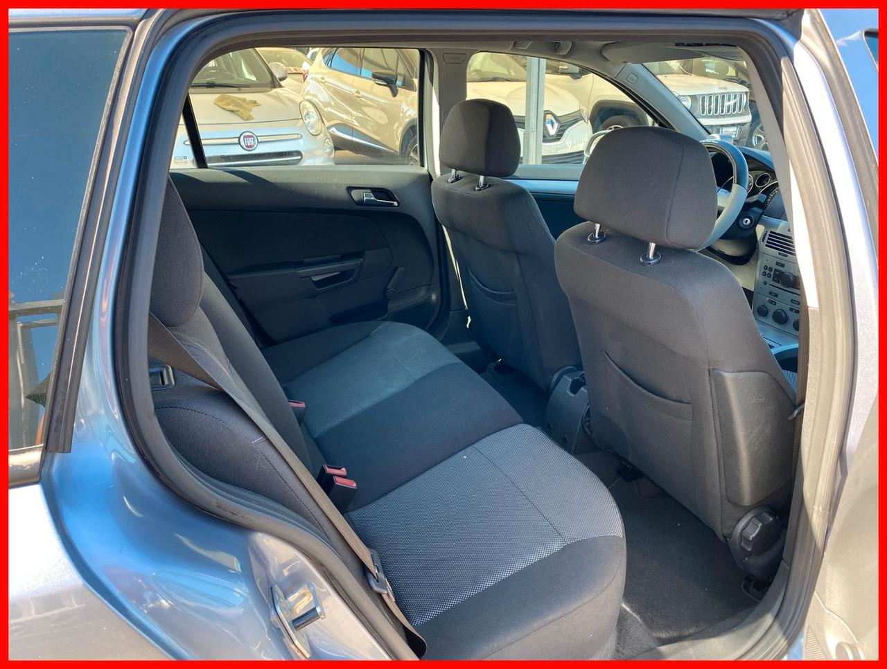 Opel Astra 1.6 115CV Sports Tourer Cosmo