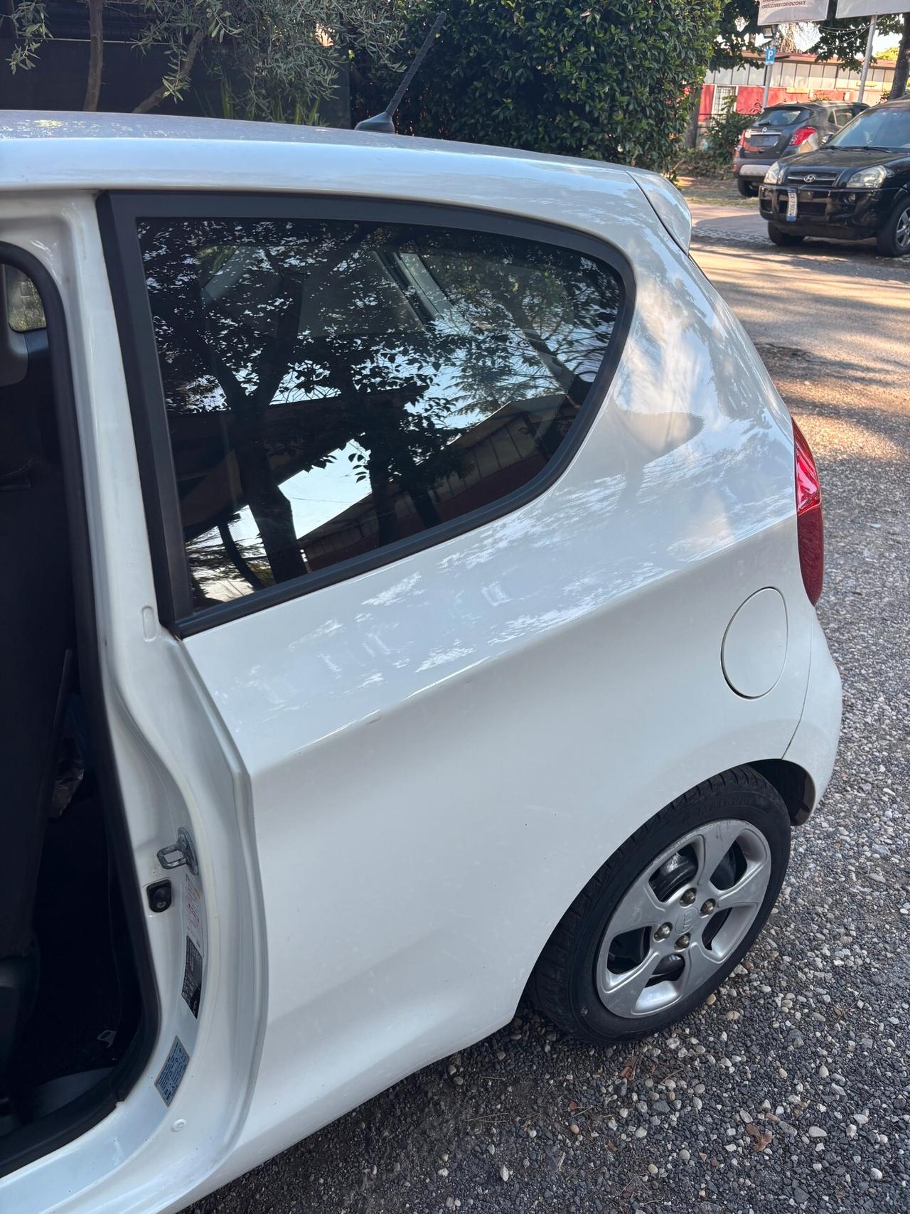 Kia Picanto 1.0 12V 3 porte Urban