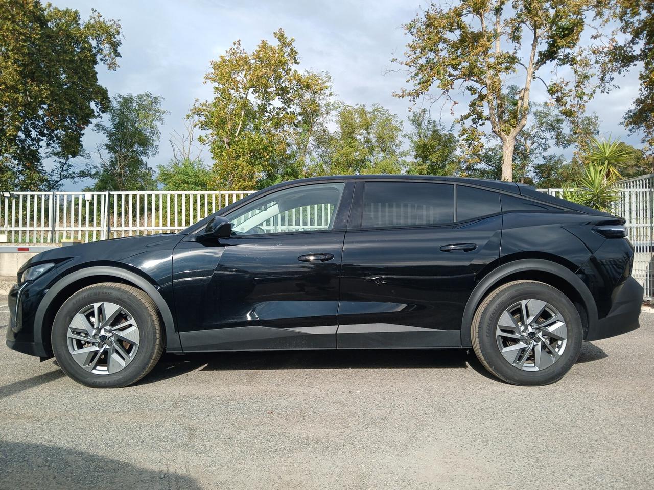Peugeot 408 Hybrid 145 e-DCS6 Allure