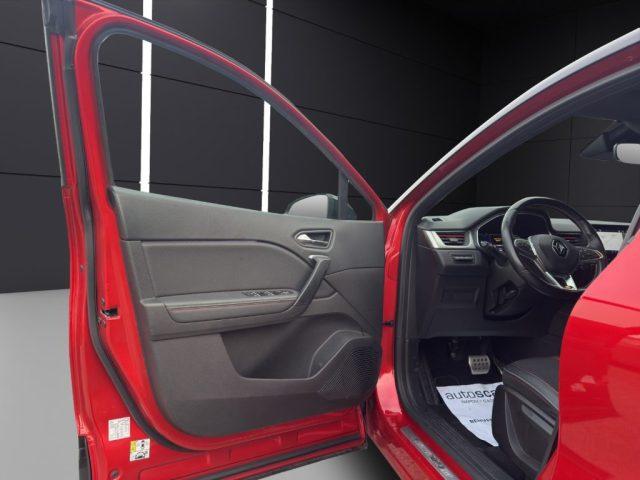 RENAULT Captur Full Hybrid E-Tech 145 CV RS Line