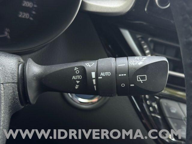 TOYOTA C-HR 1.8 Hybrid E-CVT Business
