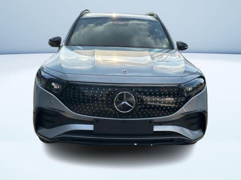 Mercedes-Benz EQB 250+ AMG Line Advanced