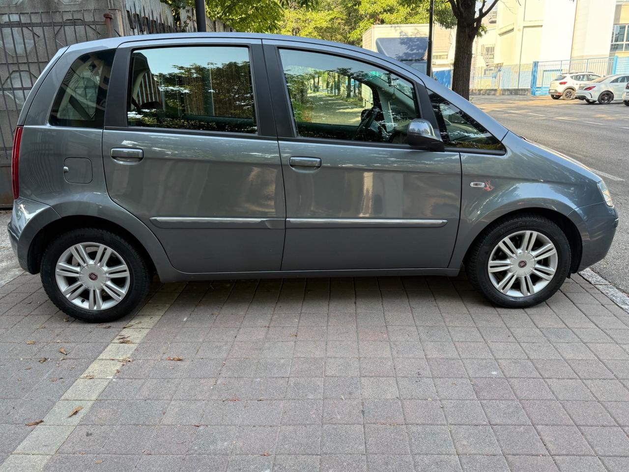 Fiat Idea 1.4 16V S&S Dynamic