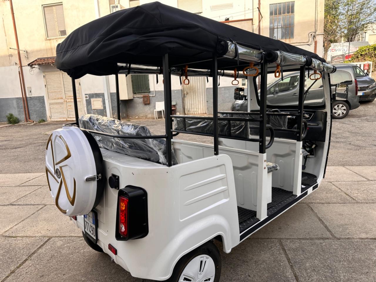 Italy Ape Calessino elettrico Tuk Tuk