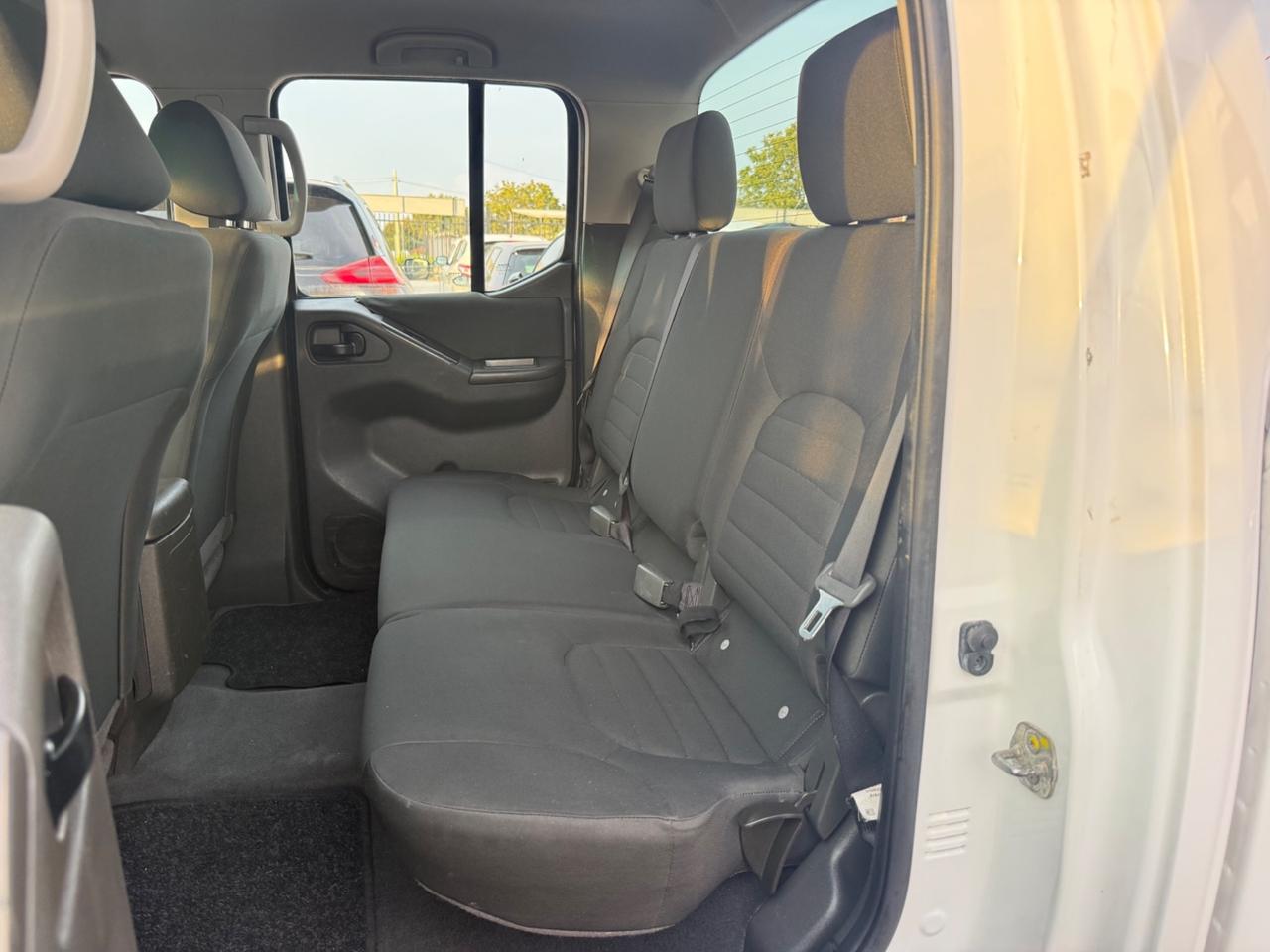 Nissan Navara 2.5 dCi 4 porte Double Cab WoRK