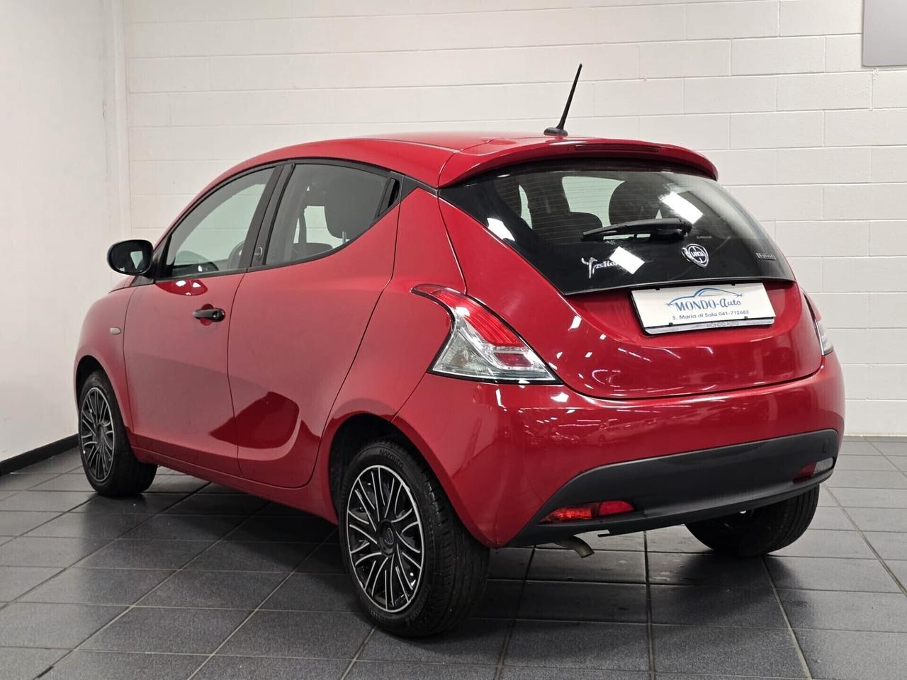 Lancia Ypsilon 1.2 69 CV 5 porte S&S Gold 2020