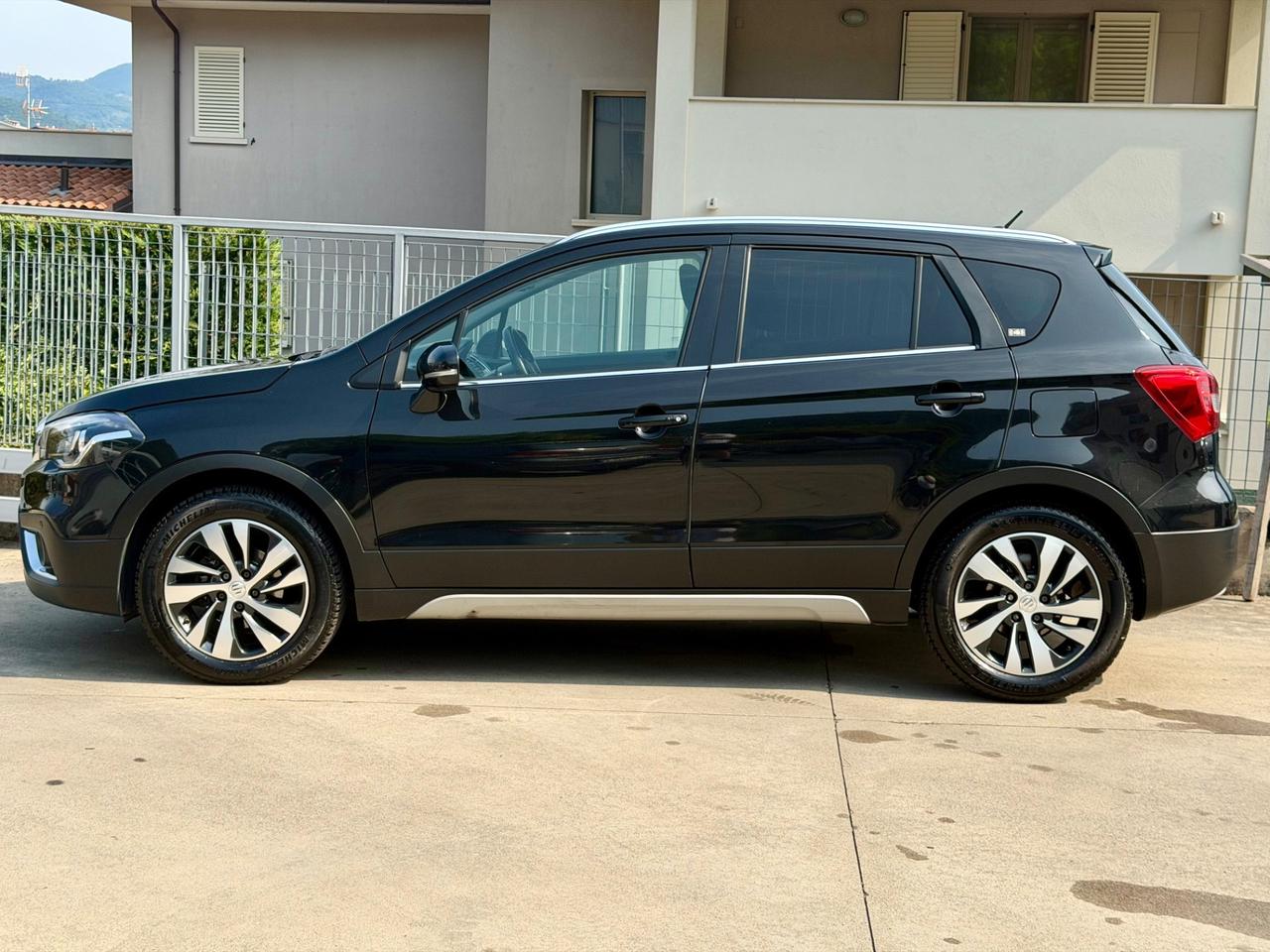 Suzuki S-Cross 1.6 DDiS Start&Stop 4WD All Grip Top