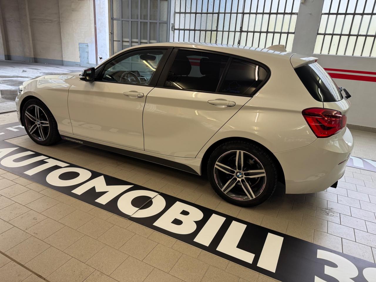 Bmw 116 116d 5p. Sport