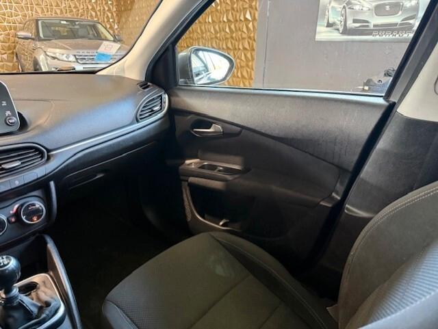 Fiat Tipo 1.6 Mjt S&S SW Lounge