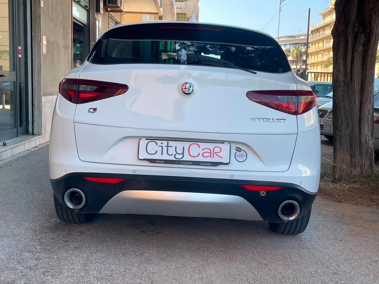 Alfa Romeo Stelvio 2.2 Turbodiesel 210 CV AT8 Q4 Business