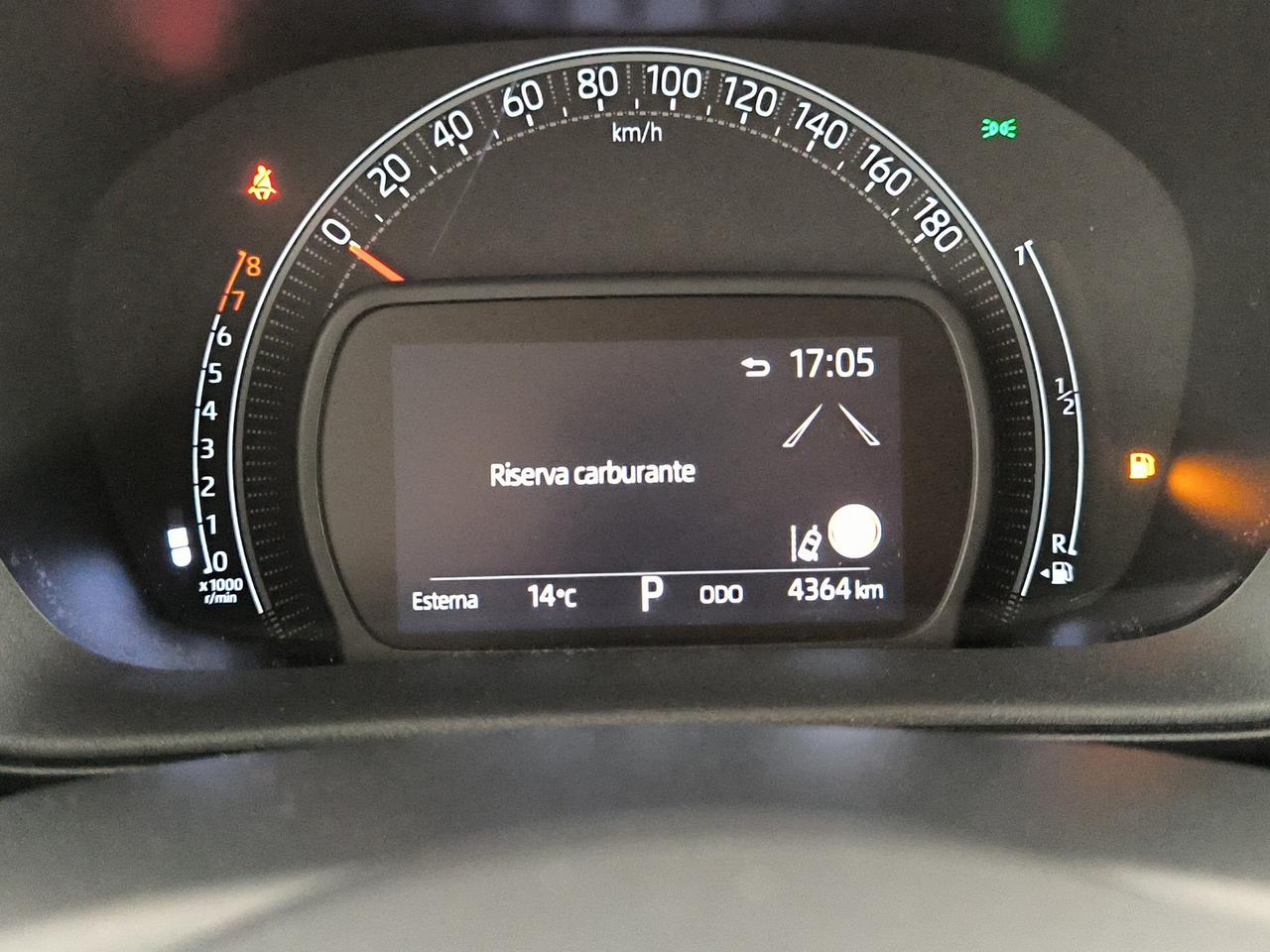 Toyota Aygo x 1.0 active 72cv s-cvt