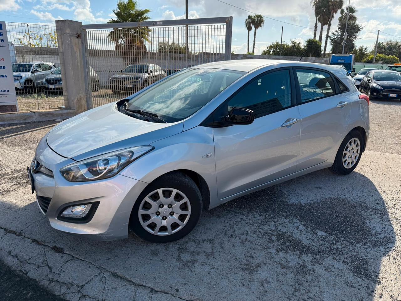 Hyundai i30 1.4 DIESEL - 2013