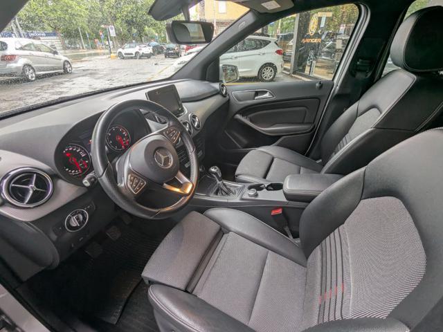 MERCEDES-BENZ B 180 d Premium