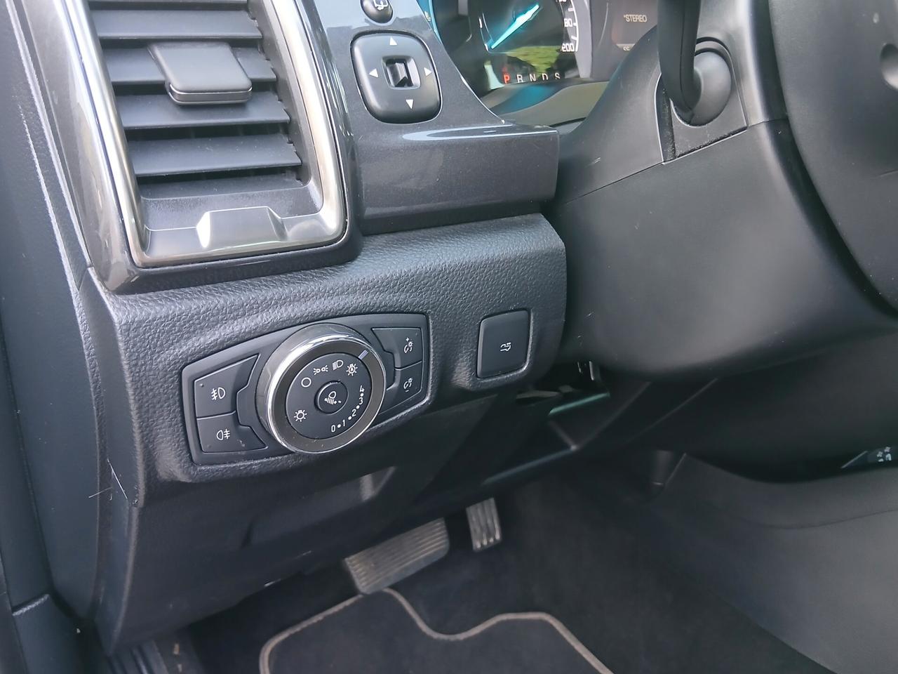 Ford Ranger 2.0 4x4 aut. 213 CV DC Wildtrak 5 posti tua a € 312 mese