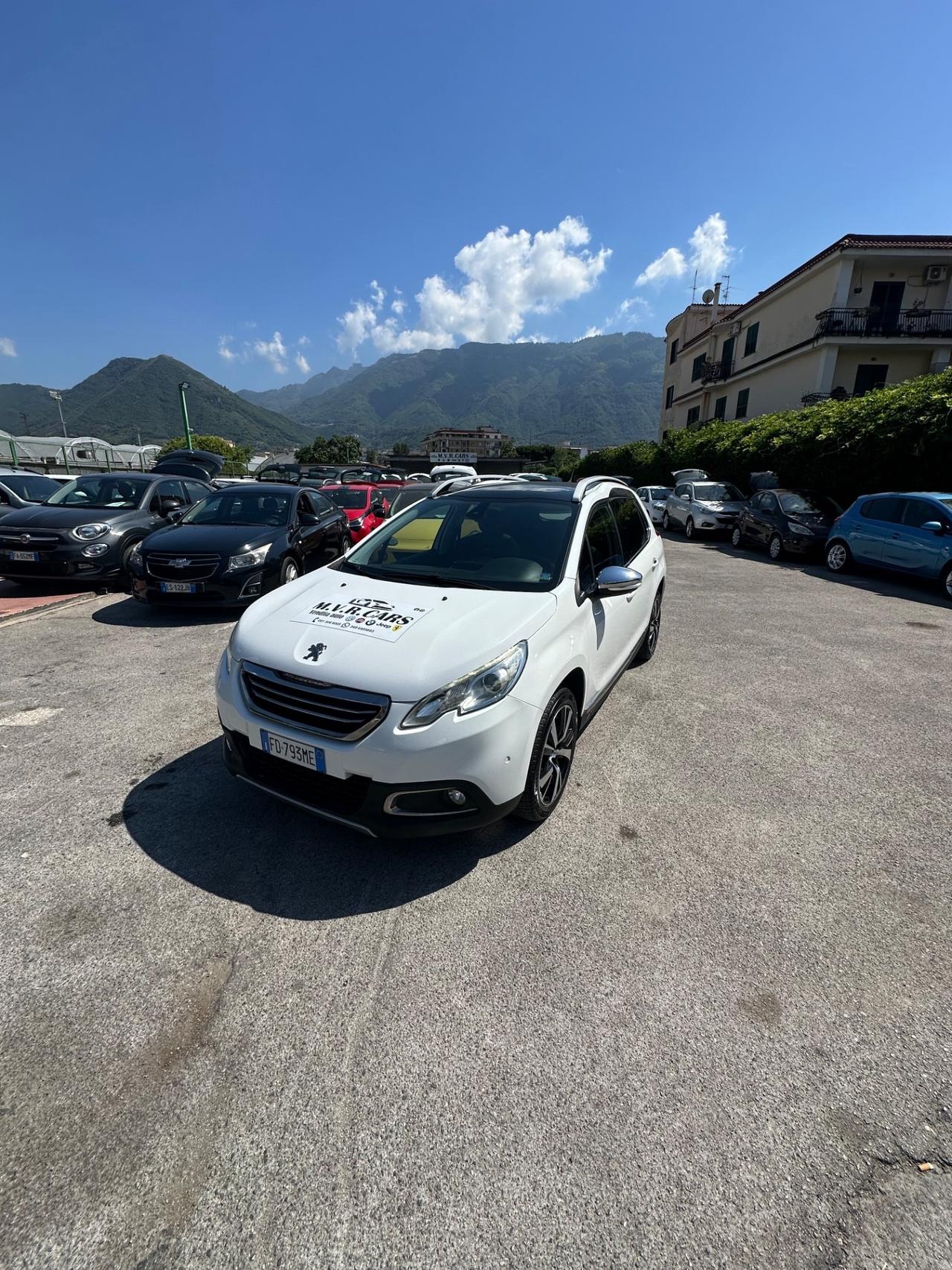 Peugeot 2008 BlueHDi 100 BLACK MATT