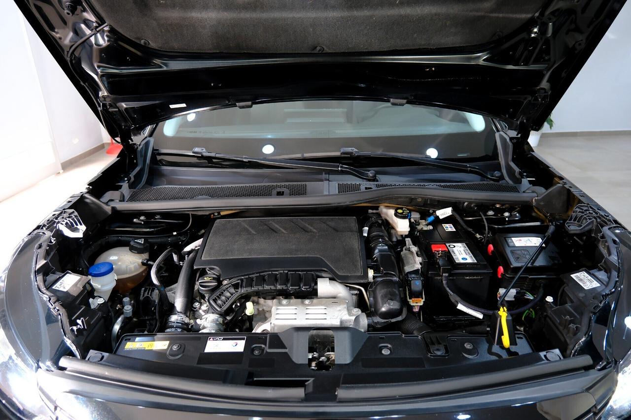 Peugeot 2008 12oo T 130cv LED I*COCKPIT 3 D