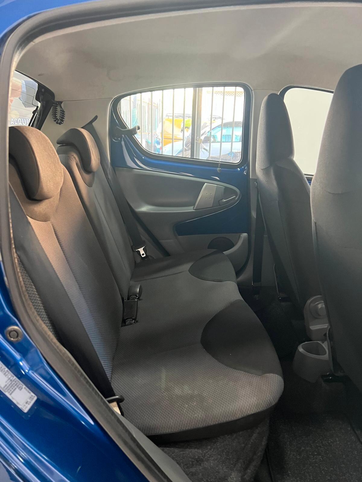 Toyota Aygo 1.0 12V VVT-i 5 porte