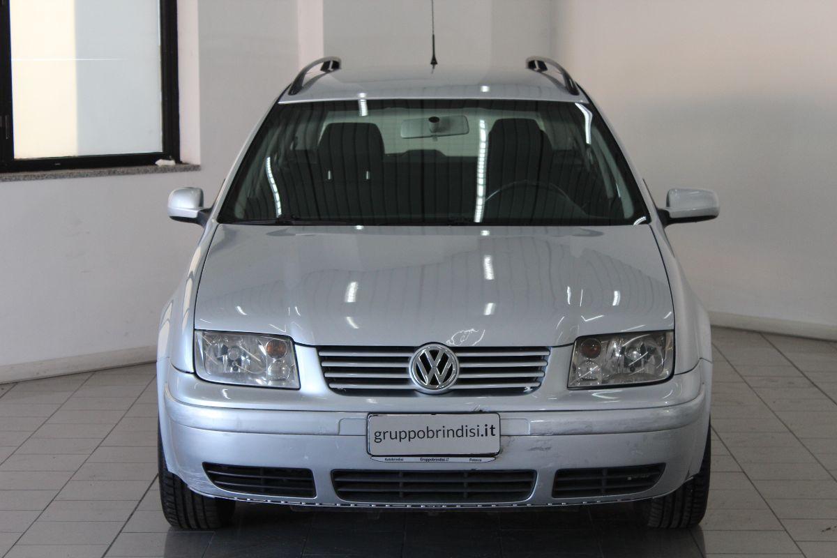 VOLKSWAGEN - Bora - TDI/101 CV Trendline