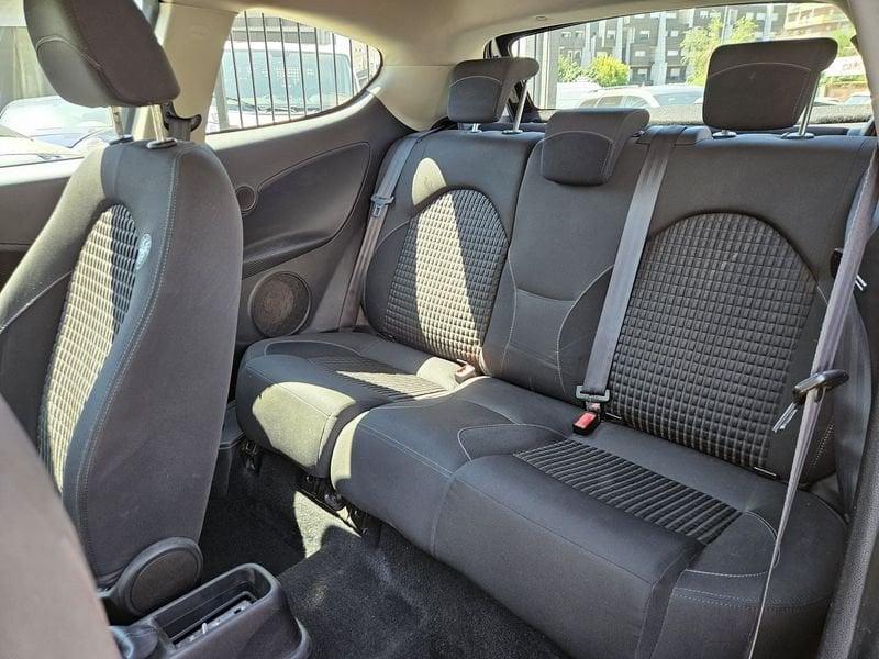 Alfa Romeo MiTo MiTo 1.4 tb Distinctive Gpl 120cv