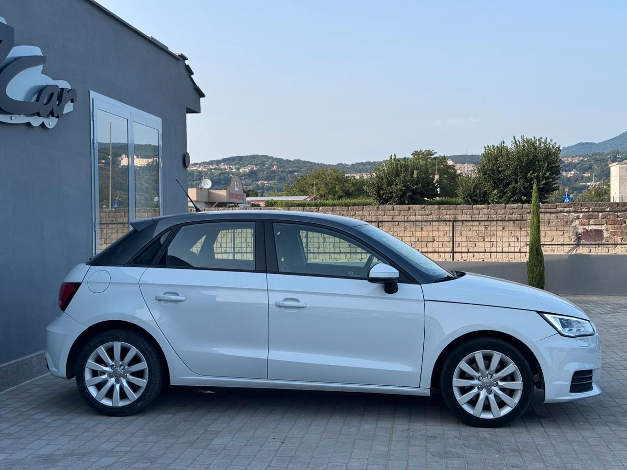Audi A1 SPB 1.6 TDI 116 CV - CAMBIO AUTOMATICO - OTTIME CONDIZIONI