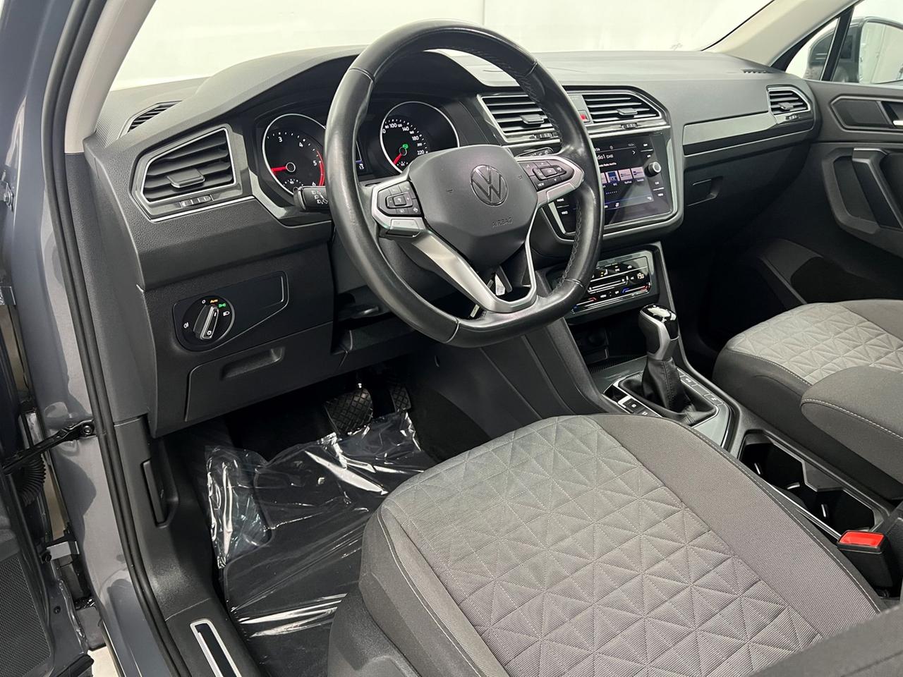 VOLKSWAGEN Tiguan II 2021 Tiguan 2.0 tdi Life 150cv dsg