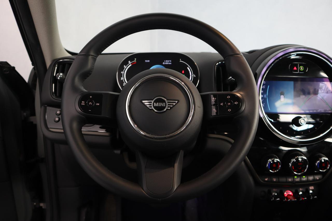 Mini mini countryman f60 mini countryman 1.5 cooper essential auto 1.5 Automatic Cooper Essential