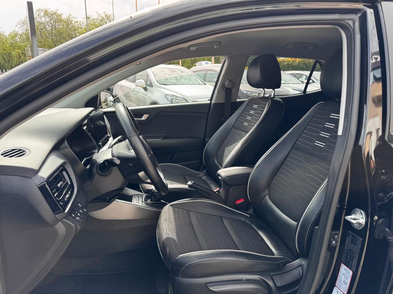 KIA STONIC 1.0 MHEV 100CV GTLINE, FULL OPTIONAL
