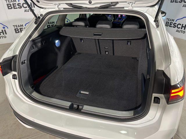 VOLKSWAGEN Passat Variant 1.5 eTSI 150 CV DSG Business