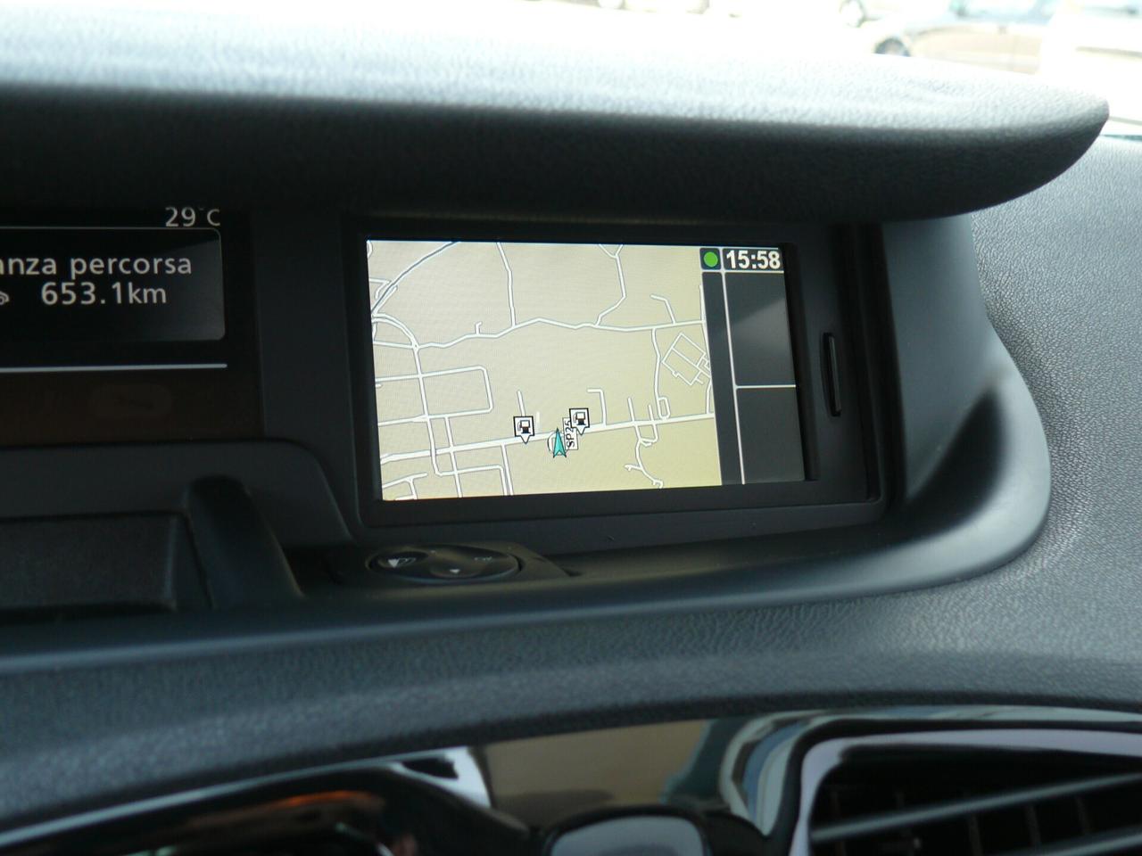 Renault Scenic 7 Posti (M1365)