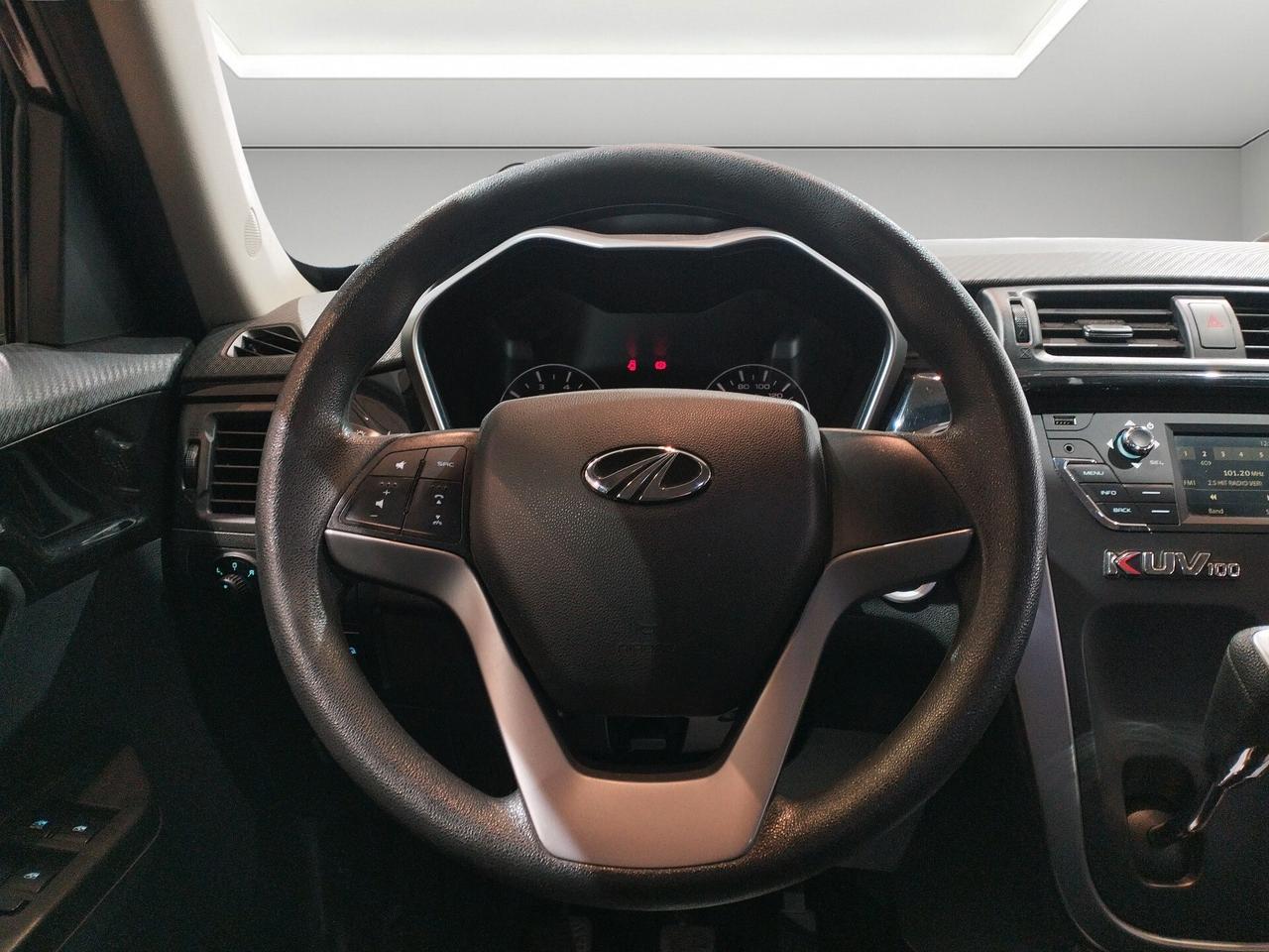 Mahindra KUV100 KUV100 1.2 K6+ *GPL*48.000 KM*